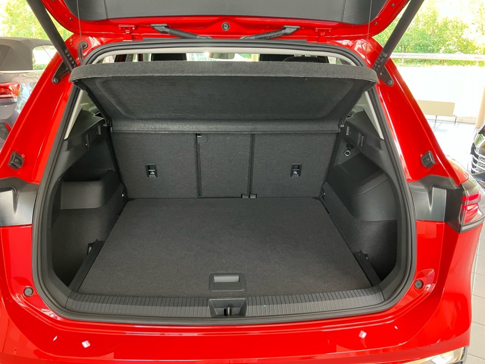Volkswagen Tiguan - Bild 8