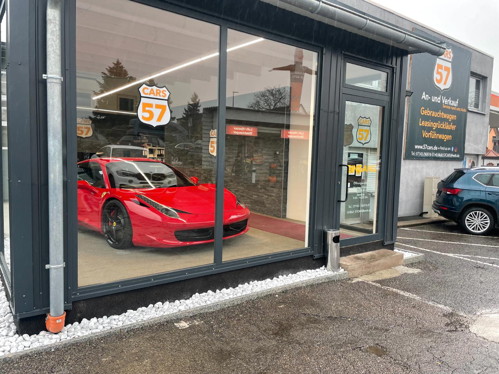 showroom-image-bottom