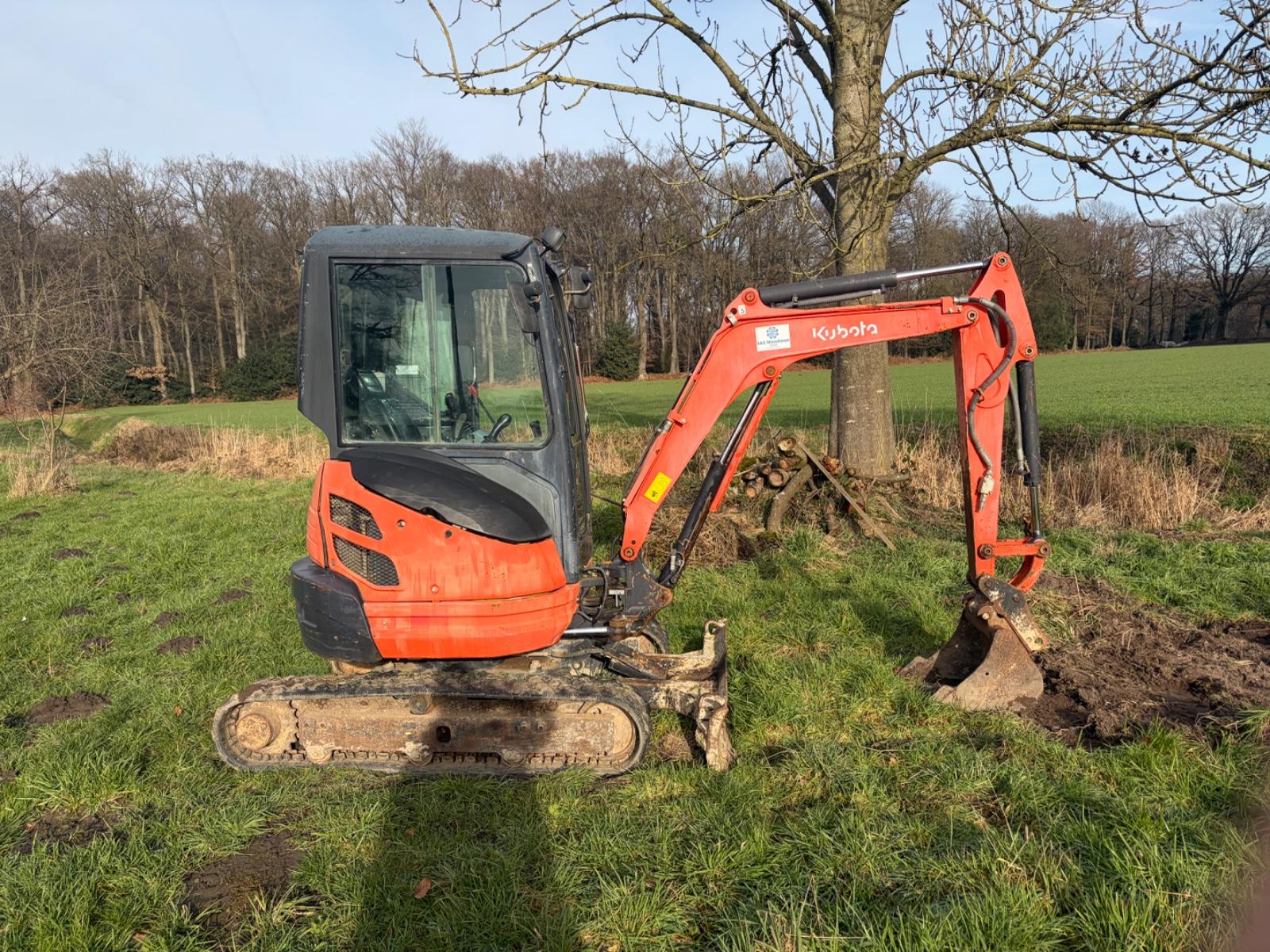 Kubota U20-3 EU verstellfahrwerk 3 x Löffel