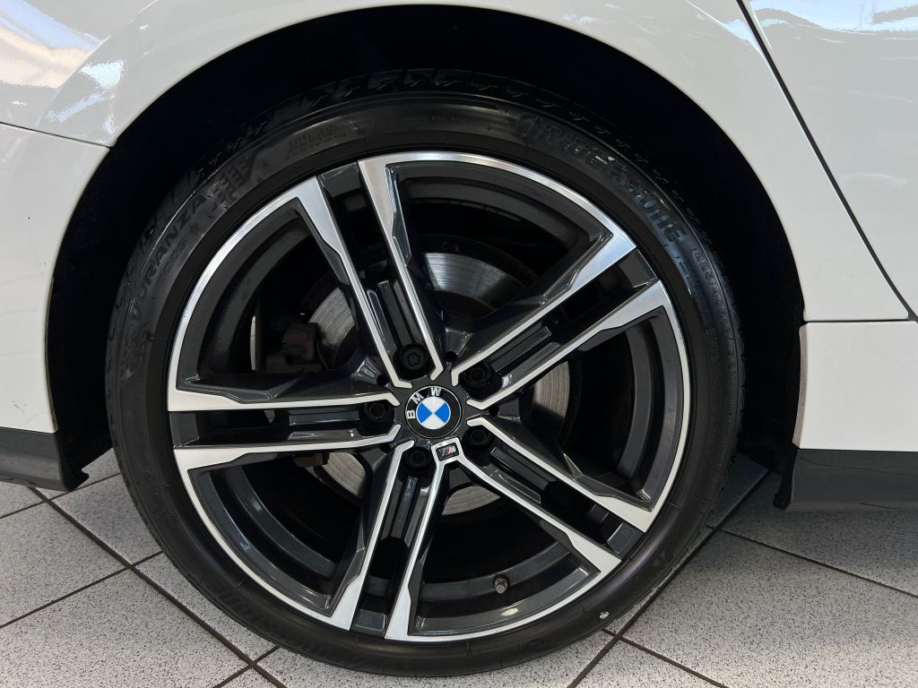 BMW 220 Gran Coupé xDrive M Sport*Keyless*Pano*HUD*
