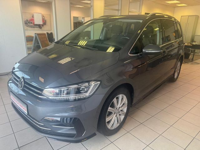Volkswagen Touran Highline /R-line BMT/1.HAND/WENIG KM/NAVI