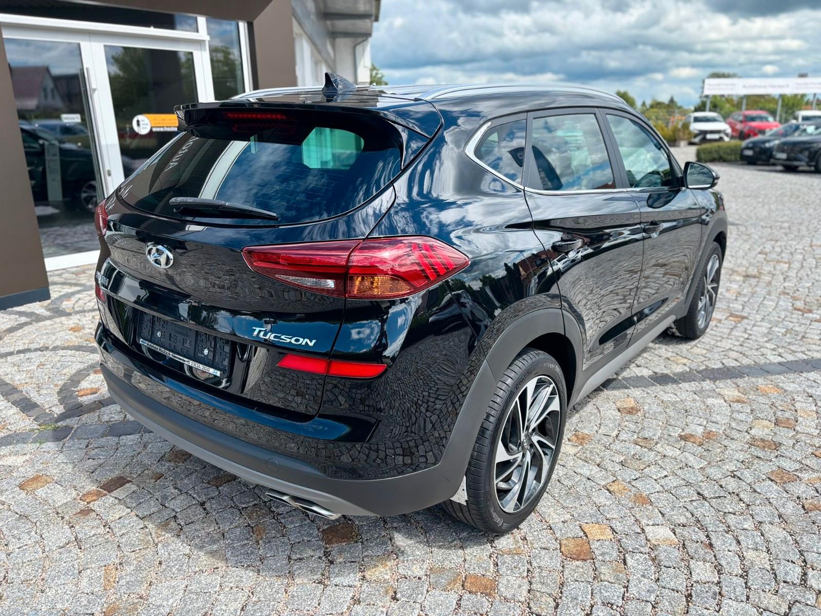 Hyundai Tucson 1.6 Style / 19" ALU / Smart Key