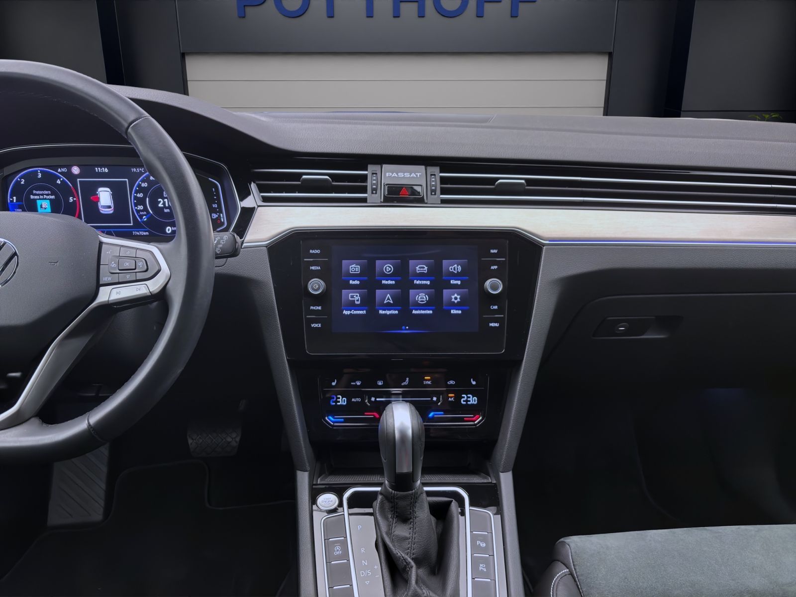Volkswagen Passat Variant - Bild 15