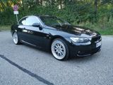 BMW 330d E93 M-Paket 19 Xenon Leder - BMW 330 aus 2007: 330d