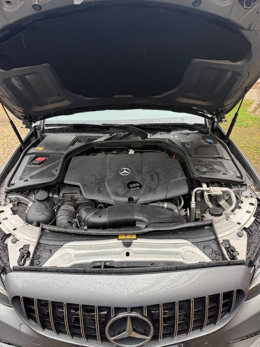 Mercedes-Benz C220 2015 — photo 10