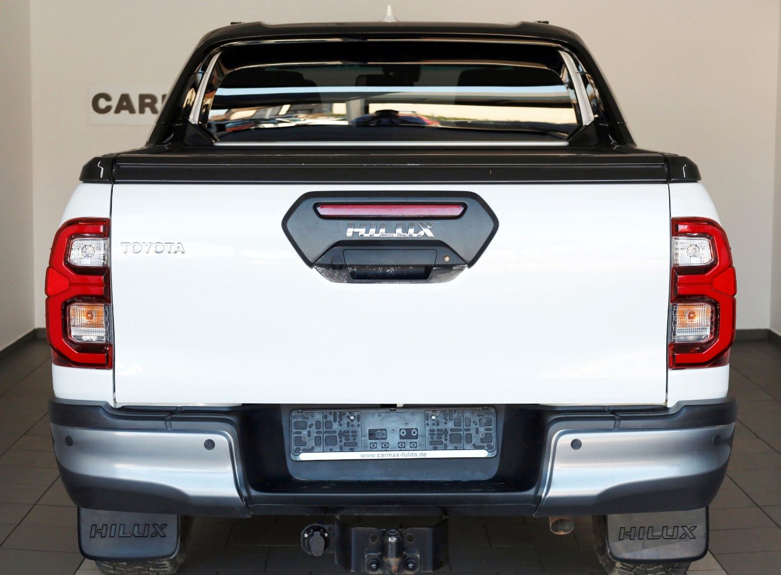 Fahrzeugabbildung Toyota Hilux 2.8 D-4D 4x4 Invincible Sport,ACC,Rollo el