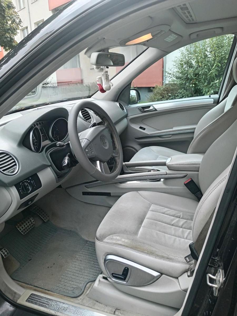 Mercedes-Benz ML280 2008 — engine 190 HP (140kW)