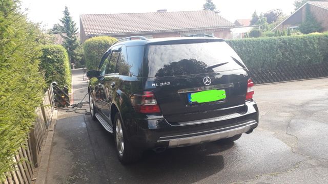 Mercedes-Benz ML 320 CDI 4MATIC -