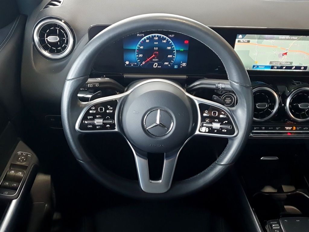 Fahrzeugabbildung Mercedes-Benz GLA 200 el.Heckklappe*AHK*Sitzheizung*Kamera*LED