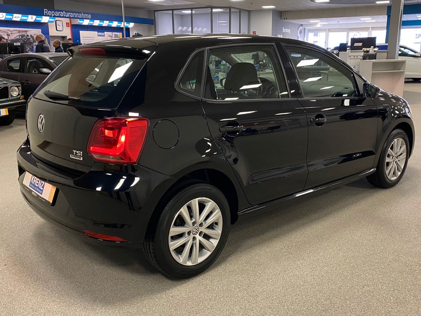 Fahrzeugabbildung Volkswagen Polo 1.2 TSI BMT Comfortline+Einparkhilfe+15"ALU