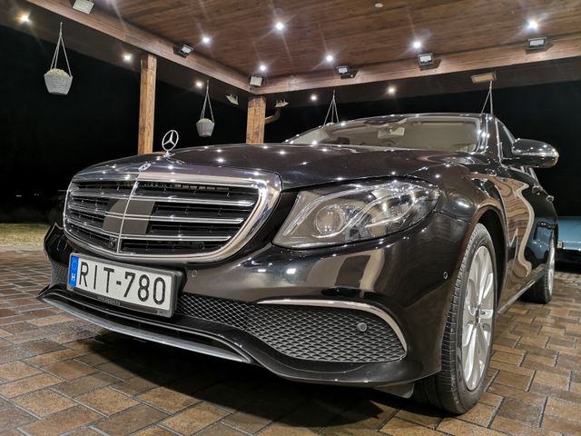 Mercedes-Benz E 450 E -Klasse Lim. E 450 4Matic