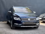 Volkswagen Passat Alltrack 4Motion Pano/ACC/DCC/DYNAUDIO - blaue Volkswagen Passat Alltrack