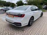 BMW 740d xDrive M Sport Limousine Standhzg+TV+HK+GSD - BMW 740: Limousine