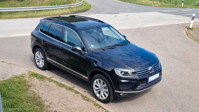 VW Touareg 3.0 V6 TDI 4M Tiptr. Pano Leder Dynaudio