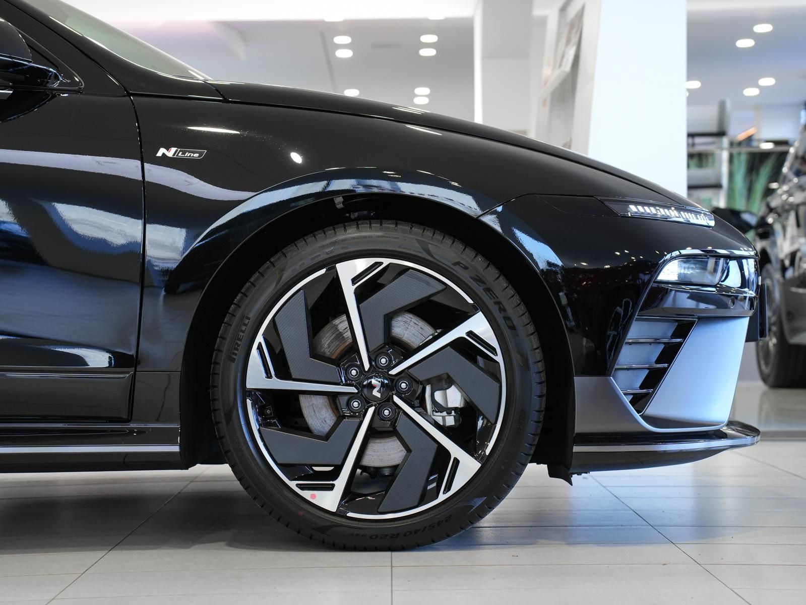 Hyundai IONIQ 6 - Bild 12