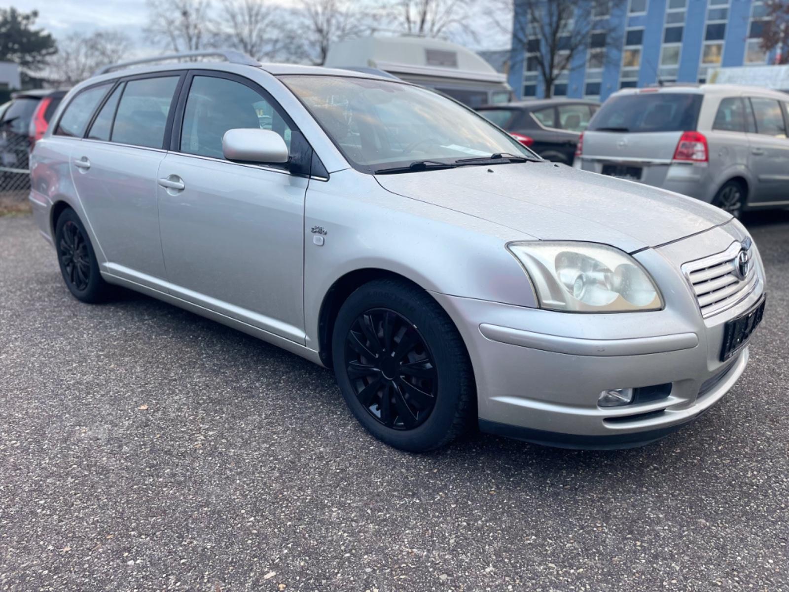Toyota Avensis Combi Sol 2.0-l-D-4D / Tüv 01.28 /2.Hand