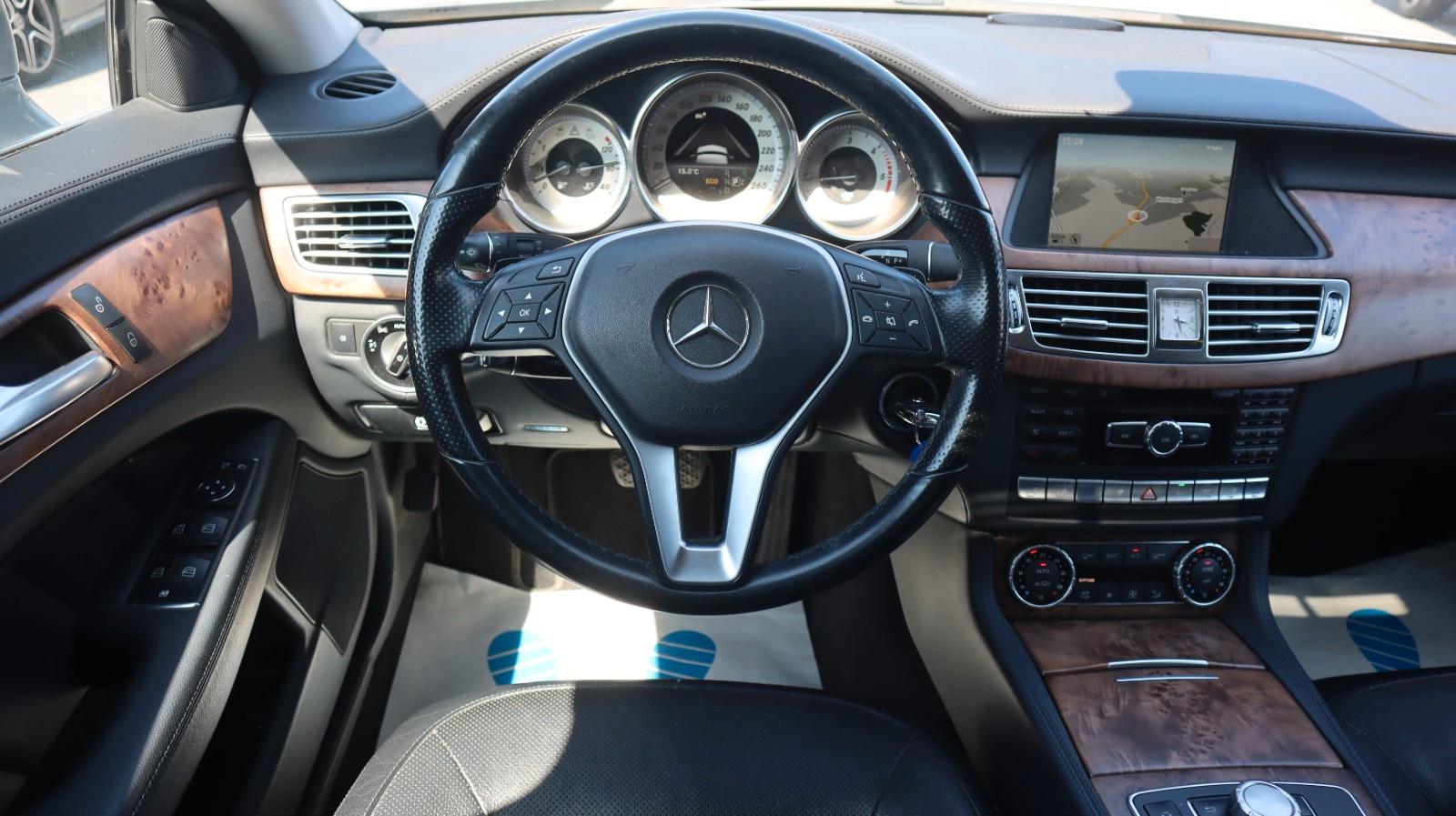Mercedes-Benz CLS 250 CDI SB COMAND Leder Sitzbel. LED Kamera