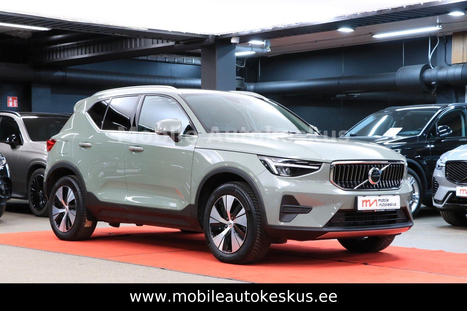 Volvo XC40 Core Recharge Plug-In Hybrid 2WD