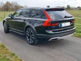 Volvo V90 Cross Country T5 AWD Pro Geartronic Pro - Volvo Gebrauchtwagen in Celle