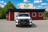 Toyota Hilux Double Cab 2.8 4WD Invincible Towbar JBL - Toyota Hilux mit Diesel-Antrieb: Allradantrieb
