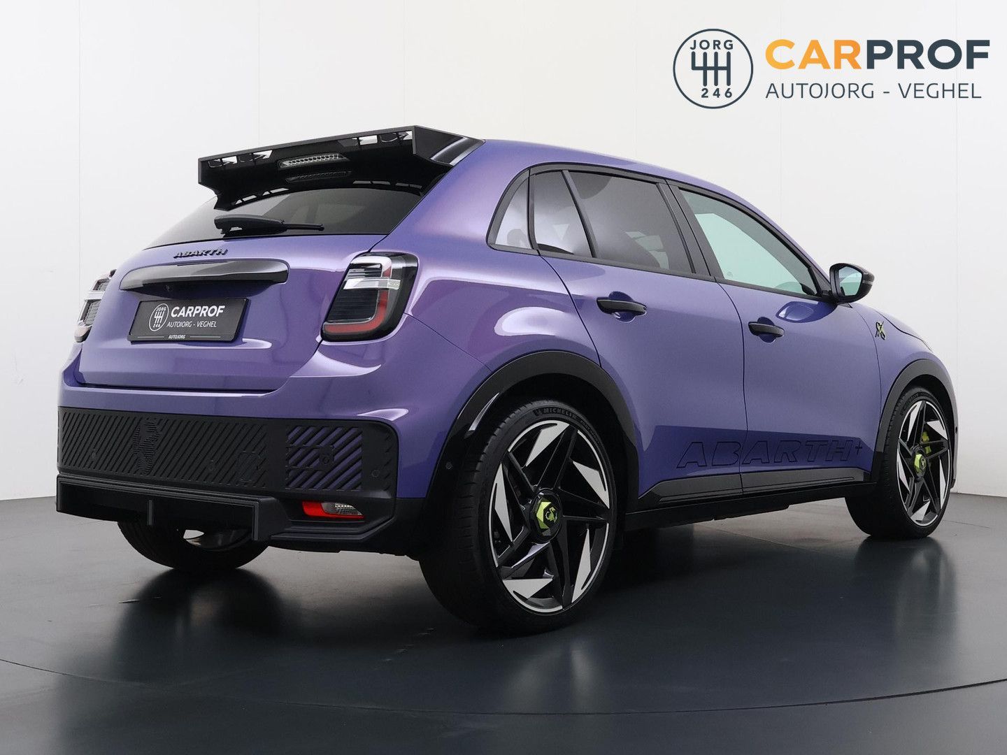 Abarth Other Abarth 600E Scorpionissima 54 kWh Sabelt | imagem 3