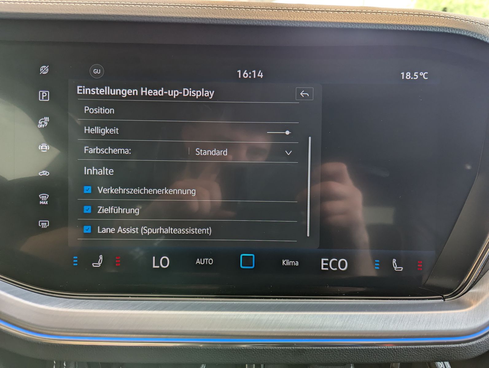 Fahrzeugabbildung Volkswagen Touareg 3.0TDI 4M R-Line VOLL Black 22" UPE 114T