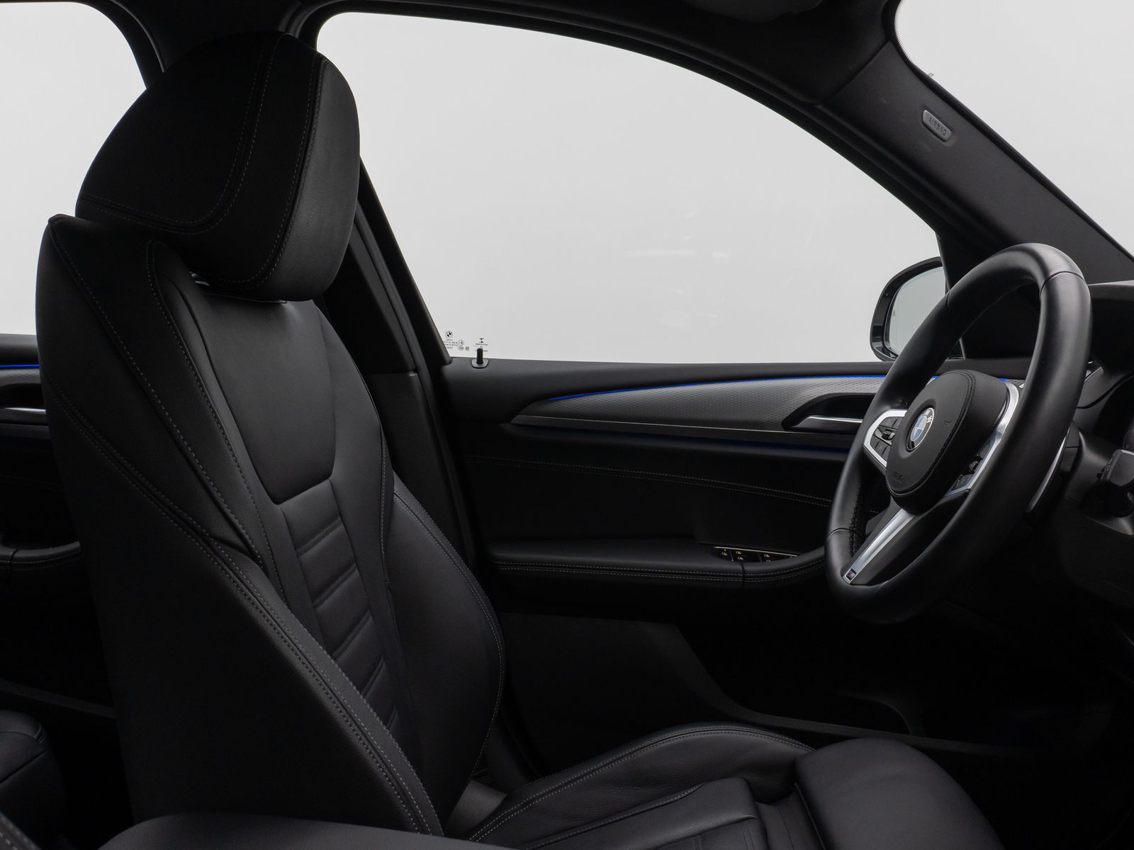 Fahrzeugabbildung BMW X3 xD20i M Sport 360°DAB Parkassist Alarm 19Zoll