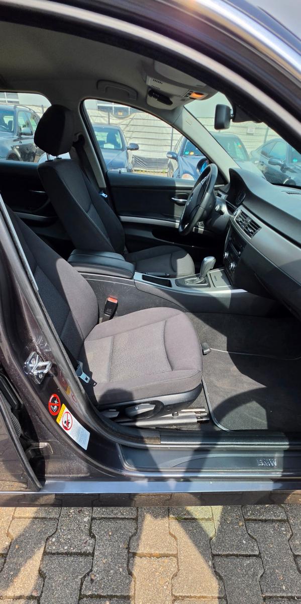 BMW 325 2006 — photo 28