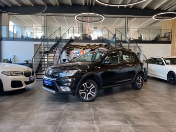 Dacia Sandero II Stepway Celebration *NAVI*PDC*KLIMA*