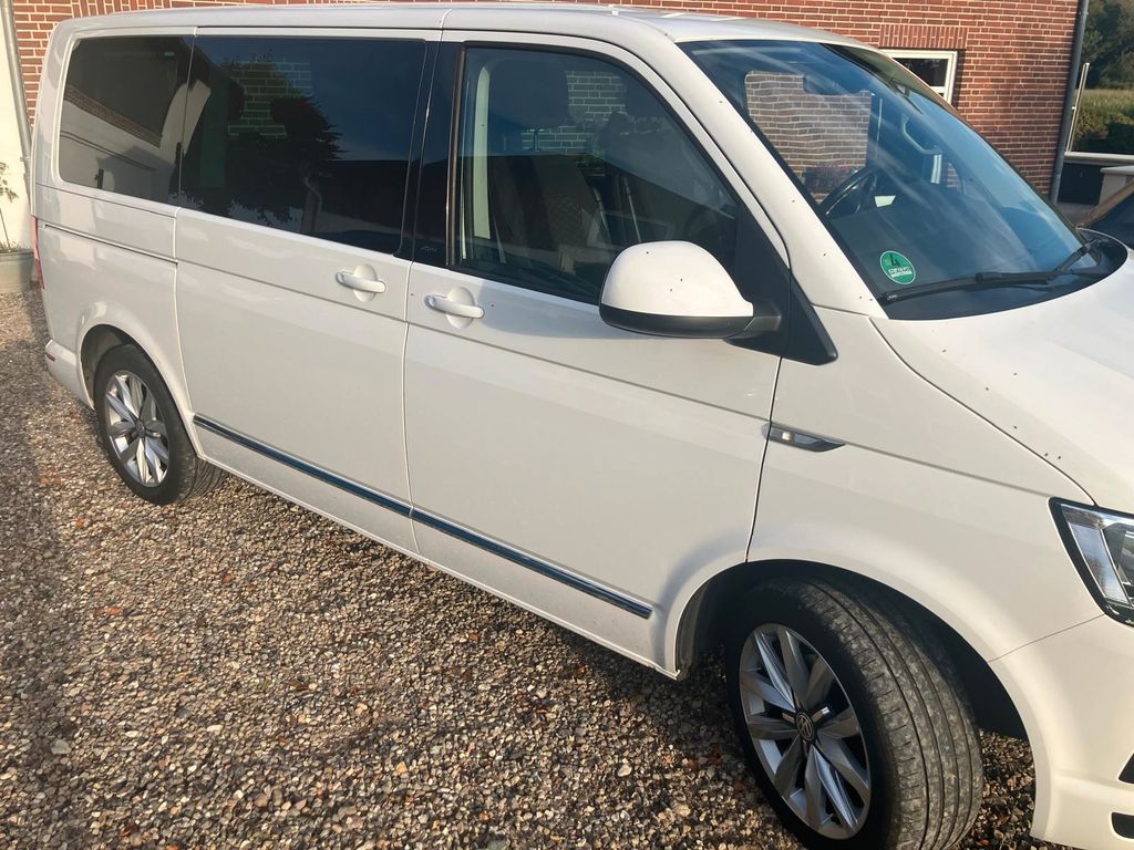 Image of Volkswagen T6 Multivan