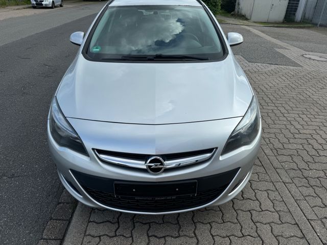 Opel Astra J Sports Tourer Selection