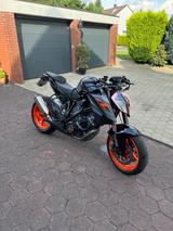 KTM 1290 Superduke R  - KTM SUPERDUKE