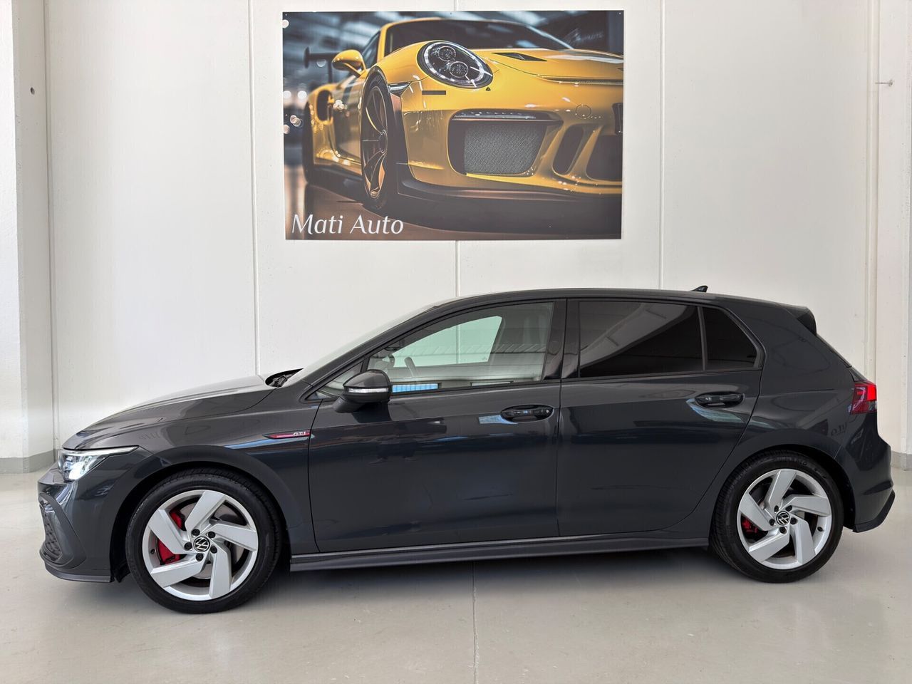 Volkswagen Golf GTI 2.0 TSI DSG 245cv imagem 3