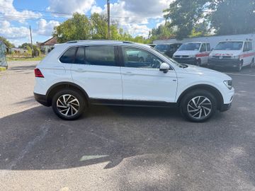 Volkswagen Tiguan - 5