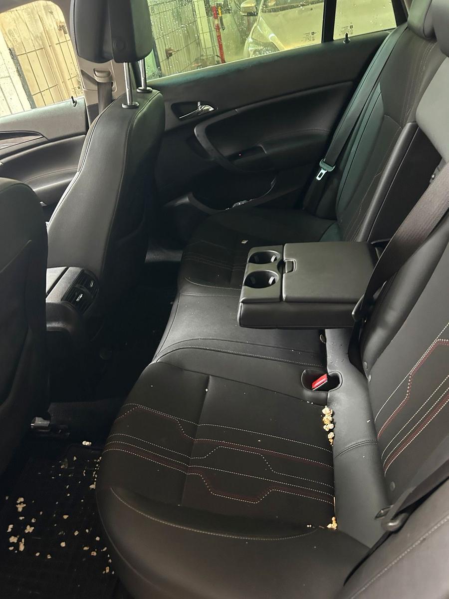 Opel Insignia 2013 — photo 10
