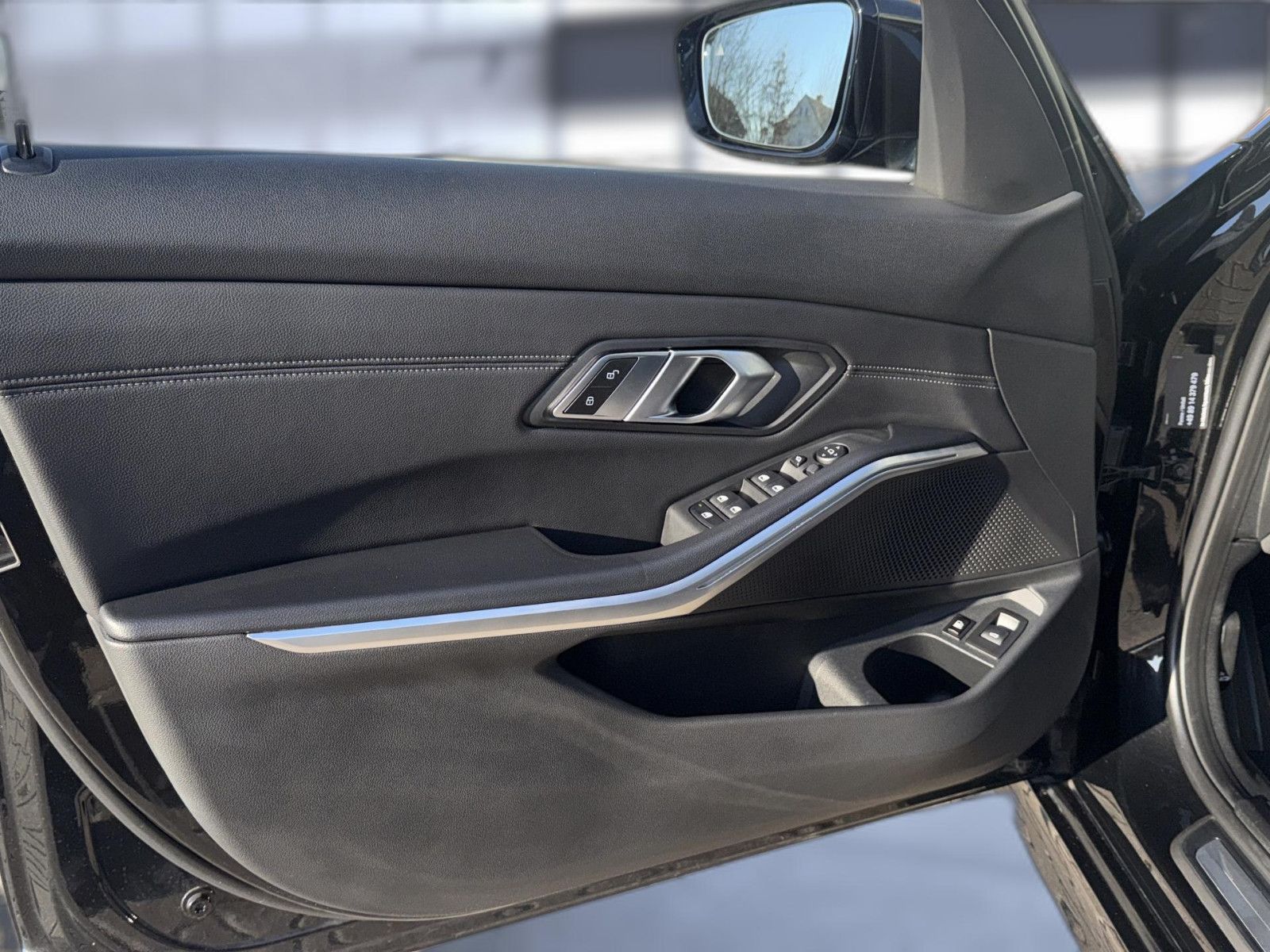 Fahrzeugabbildung BMW 320 e Sport Line/ 1. Hand / unfallfrei