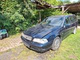 Volvo V70 2.5-10V - - Volvo V70: 10v