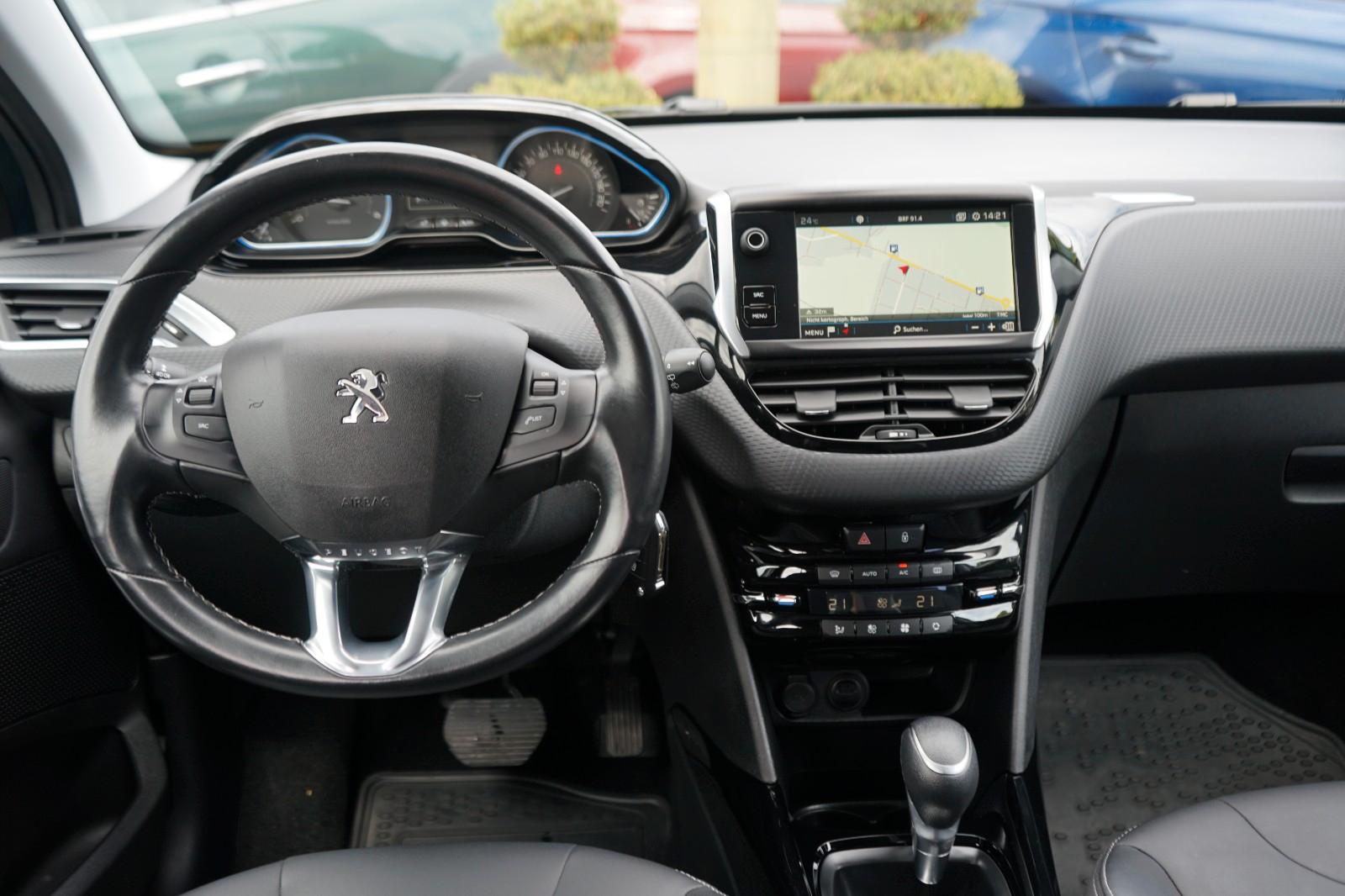 Peugeot 2008 Allure BlueHDi 120 EAT6