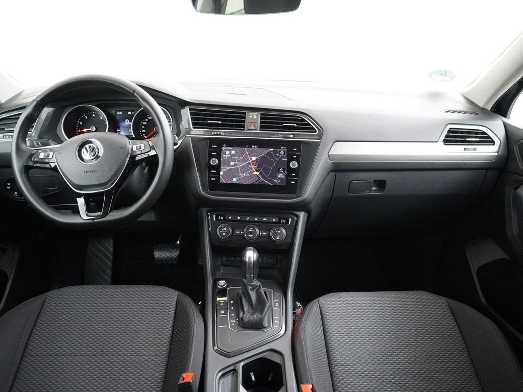 Volkswagen Tiguan Allspace 1.5 TSI Comfortline Business AHK
