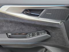 Fahrzeugabbildung Espace VI Esprit Alpine E-Tech Hybrid 7-Sitzer H