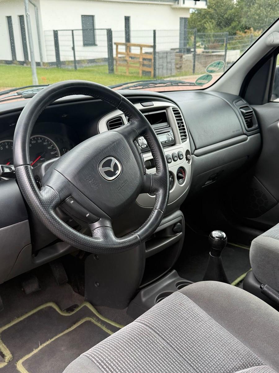Mazda Tribute 2005 — photo 11