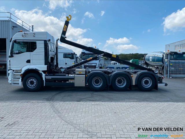 MAN TGS 35.480 8x4-4 BL | HYVA haakarm 26-62-S | Aut