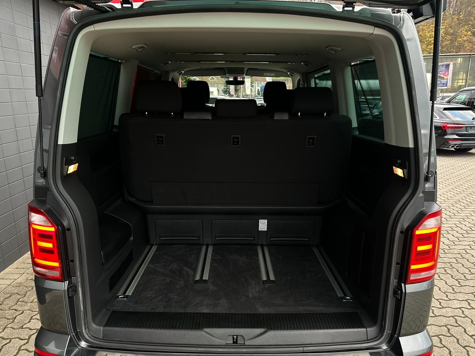 VW T6 Multivan 2.0TDI *150PS#LED#CAM#SHZ#NAVI#AHK - Image 7