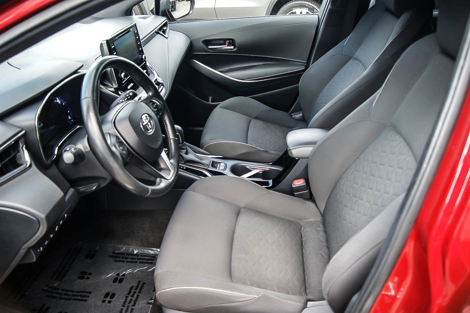 Fahrzeugabbildung Toyota Corolla 1.8 Hybrid  Club LED NAVI ACC KAMERA DAB