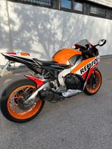 Honda Fireblade SC59 S1000RA REPSOL TÜV/Reif/Brems NEU - Honda Motorräder in München