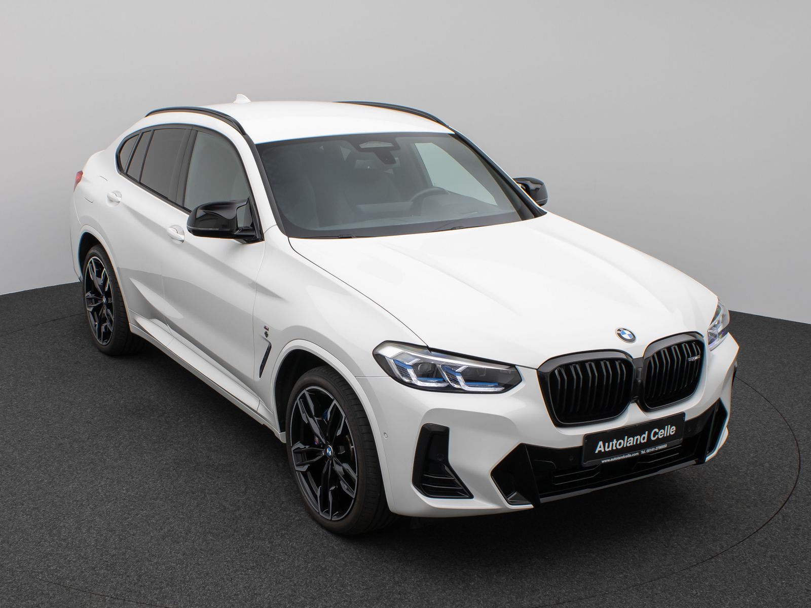 Fahrzeugabbildung BMW X4 M40d  360° HUD HiFi Laser Komfort AHK 21Zoll