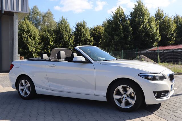 BMW BMW 220d Cabrio 190 ps Automatik/Leder/Nav...