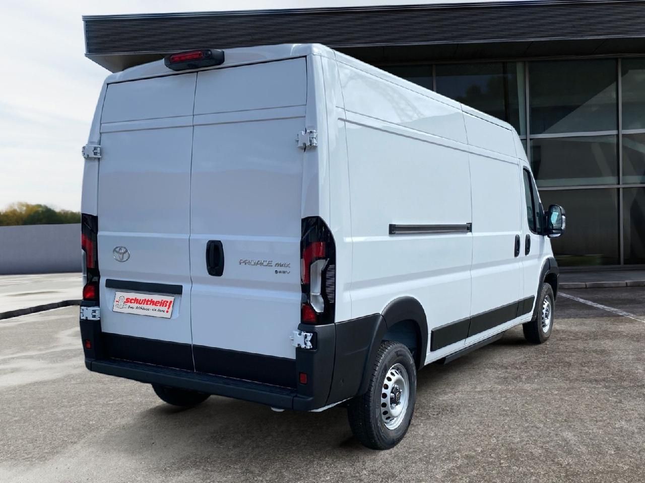 Fahrzeugabbildung Toyota Proace Max H2 Kasten 35 L3H2 Heavy Elektromotor