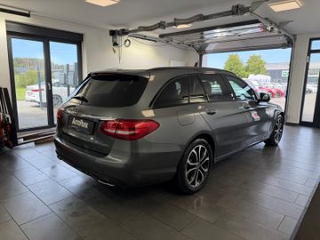 Mercedes C 200 - 5