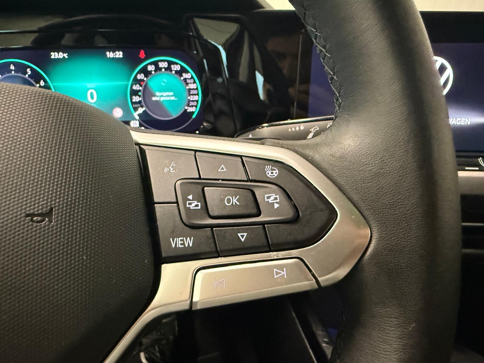 Volkswagen Golf VIII Variant Style 1.5 eTSI DSG AHK STANDHZ, миниатюра 13